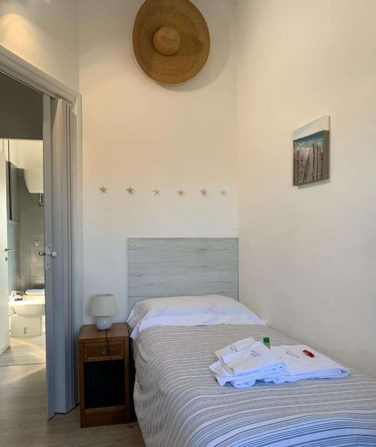 Casa Vacanze Costa Marina Fregenae Exterior photo